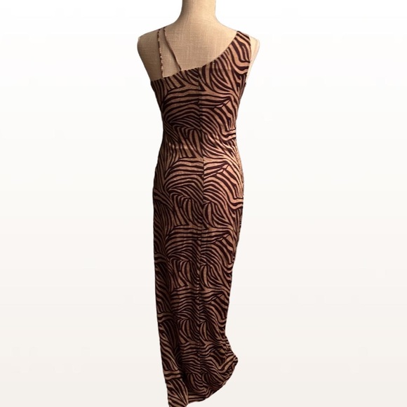 vintage cache shimmering gold fitted gown - Picture 4 of 4